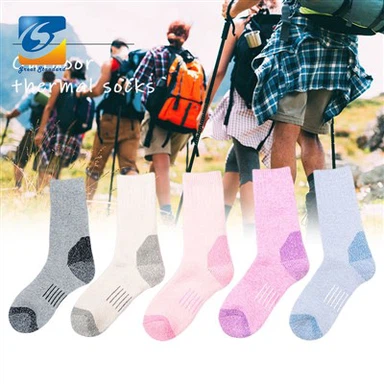 ถุงเท้าเดินป่าขนสัตว์กลางแจ้ง